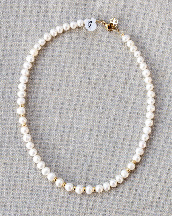 Freshwater pearl necklace
