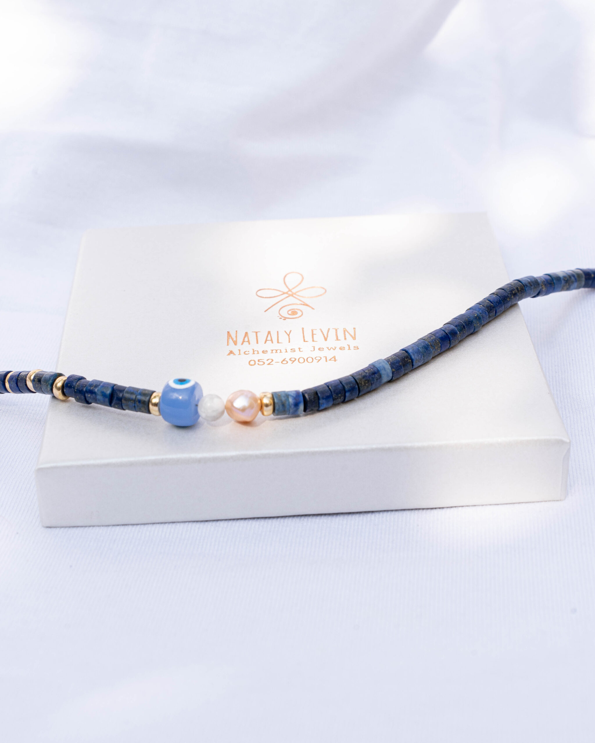 שרשרת לאפיס לאזולי, פנינה ורודה ועין טובה – תמונה 3