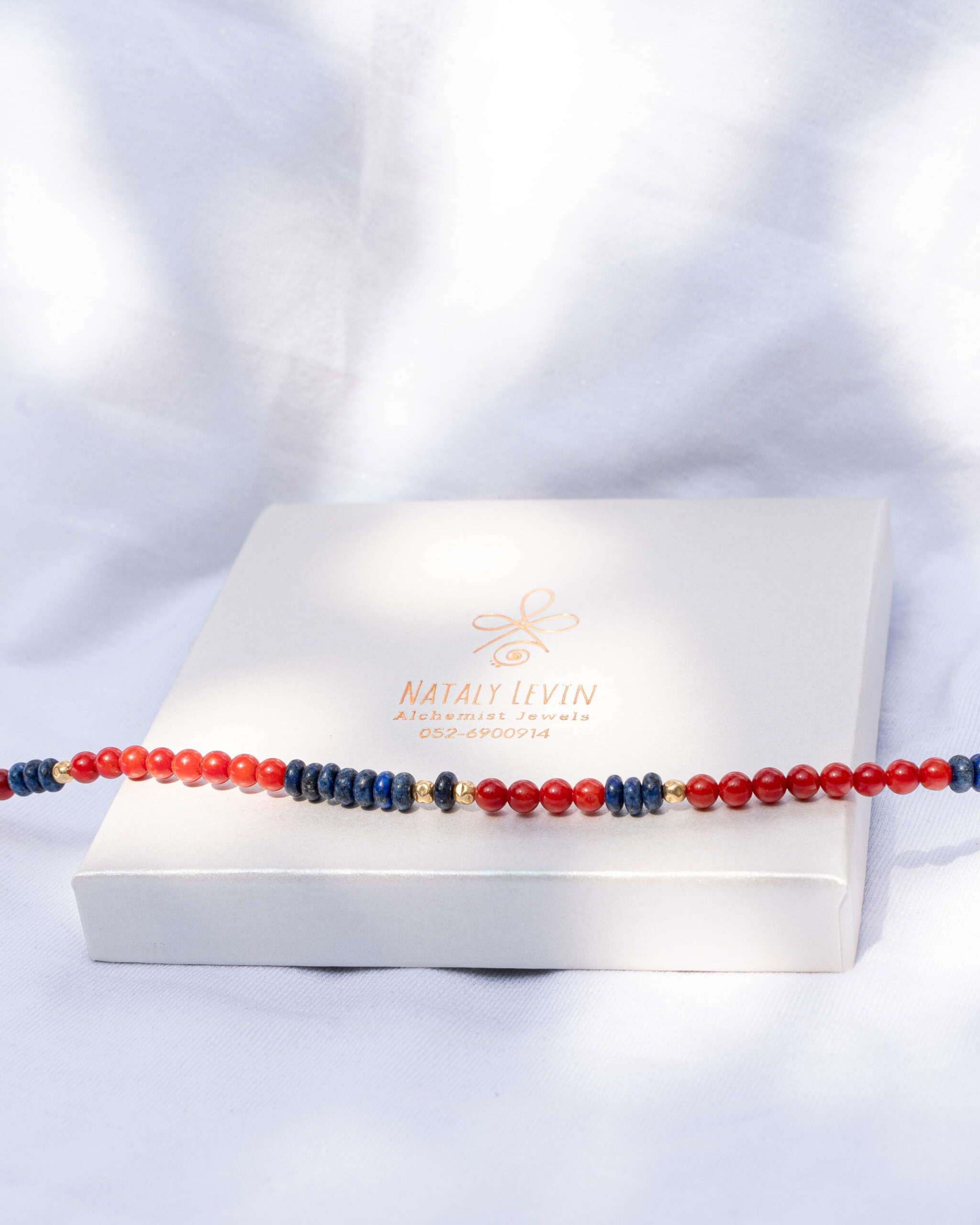 שרשרת קורל ולאפיס לאזולי – תמונה 3