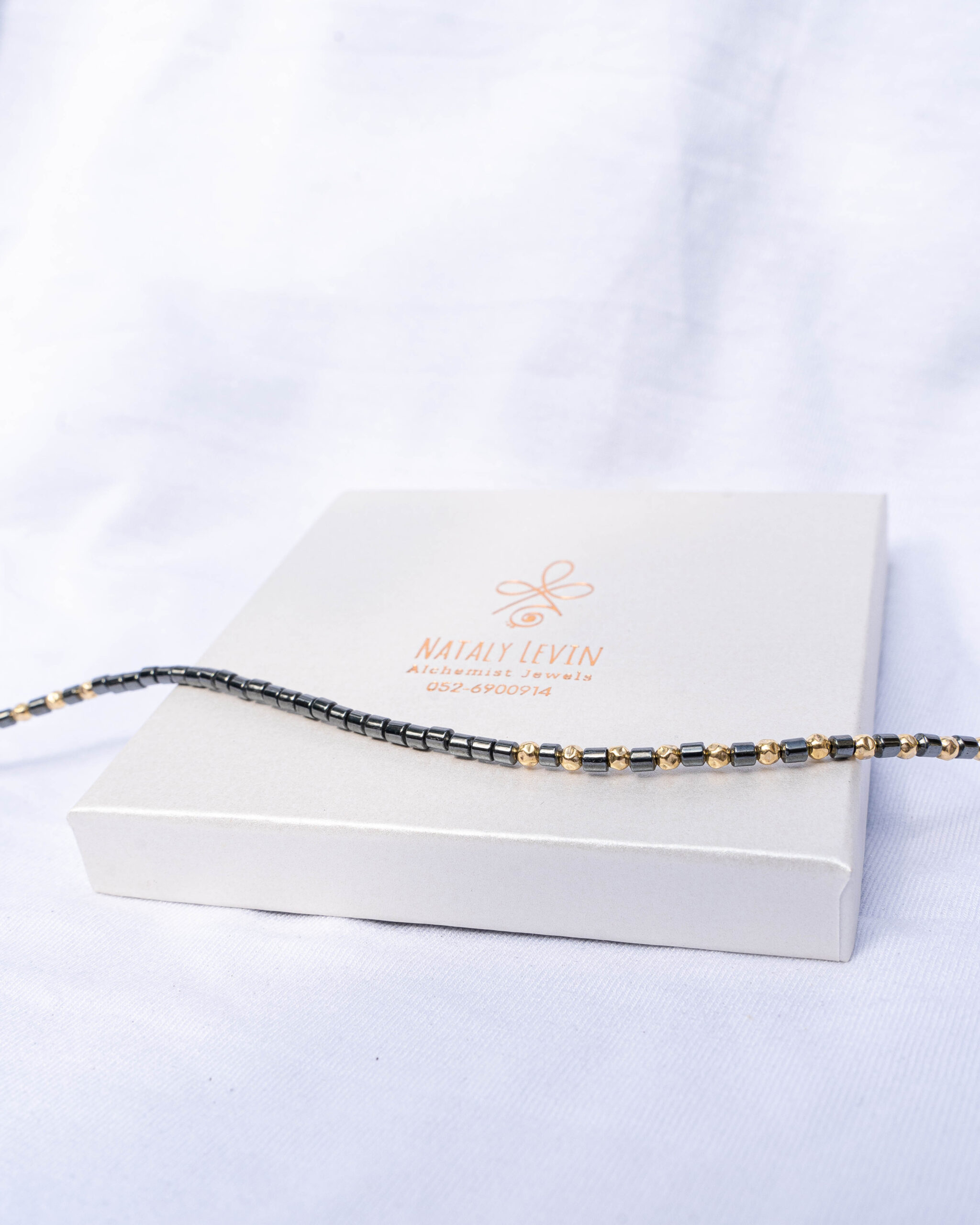 שרשרת המטייט – תמונה 3